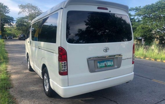Toyota Hiace 2010 Automatic Diesel for sale in Muntinlupa-2