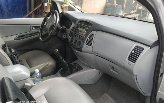 2nd Hand Toyota Innova 2011 for sale in Pasig-8