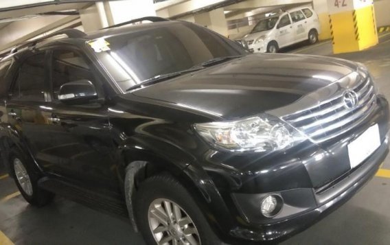 Sell 2nd Hand 2014 Toyota Fortuner at 80000 km in Makati-2