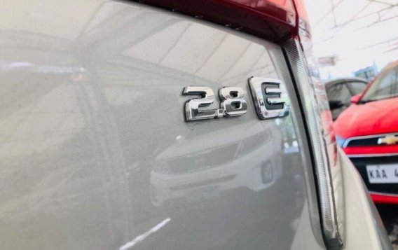 Selling Toyota Innova 2019 Automatic Diesel in Makati-7