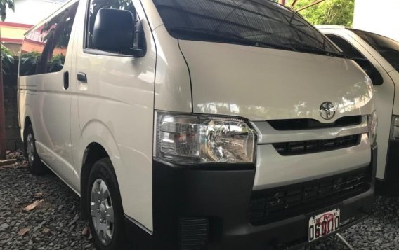 White Toyota Hiace 2019 for sale in Quezon City-1