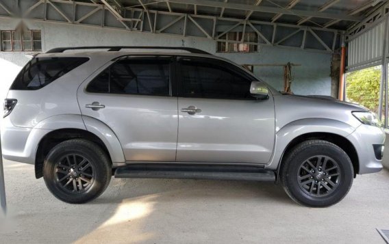 Selling Toyota Fortuner 2015 Automatic Diesel in Bulakan-4
