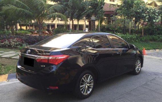 Selling Toyota Corolla Altis 2016 Automatic Gasoline in Makati-1