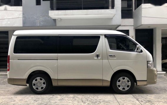 Sell 2nd Hand 2013 Toyota Hiace at 36000 km in Pasig-7