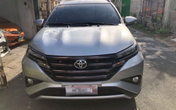 Toyota Rush 2018 Automatic Gasoline for sale in Manila-2