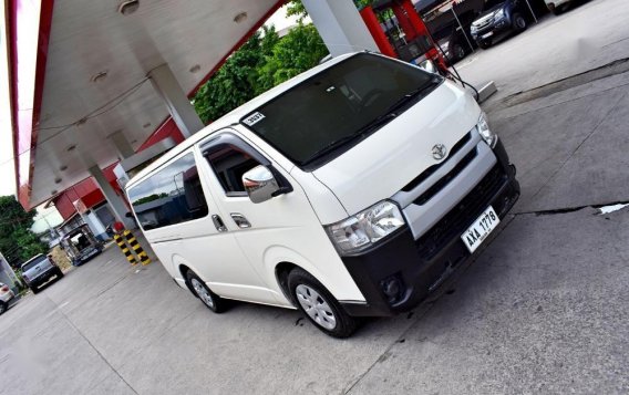 Selling 2nd Hand Toyota Hiace 2015 at 100000 km in Lemery-8