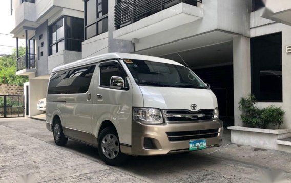 Sell 2nd Hand 2013 Toyota Hiace at 36000 km in Pasig-1