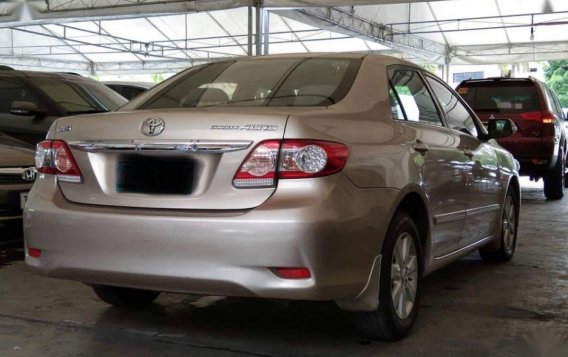 2nd Hand Toyota Altis 2012 for sale in Makati-4