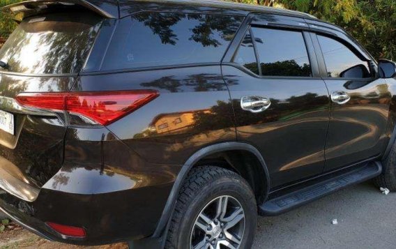 Sell Brown 2018 Toyota Fortuner at 10000 km in Quezon City
