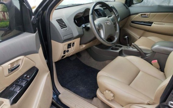 Toyota Fortuner 2013 Automatic Diesel for sale in Las Piñas-8