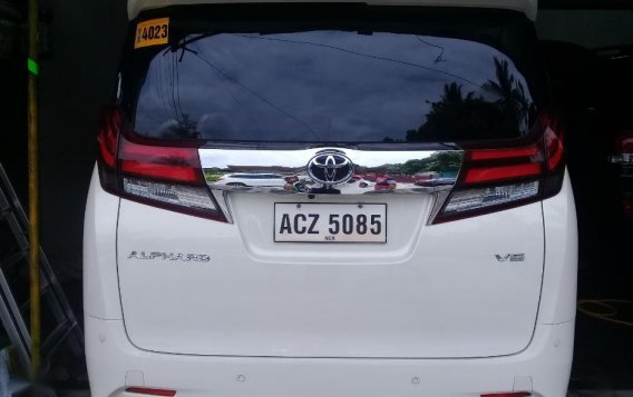 Sell 2nd Hand 2016 Toyota Alphard at 15000 km in Quezon City-7