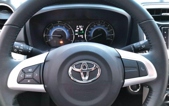 Toyota Rush 2018 Automatic Gasoline for sale in Manila-4