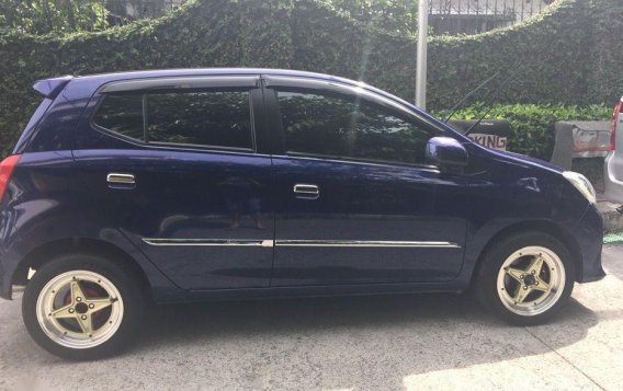 2nd Hand Toyota Wigo 2015 Automatic Gasoline for sale in Makati