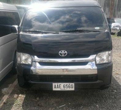 Sell 2nd Hand 2014 Toyota Hiace Manual Diesel at 40000 km in Cainta-2