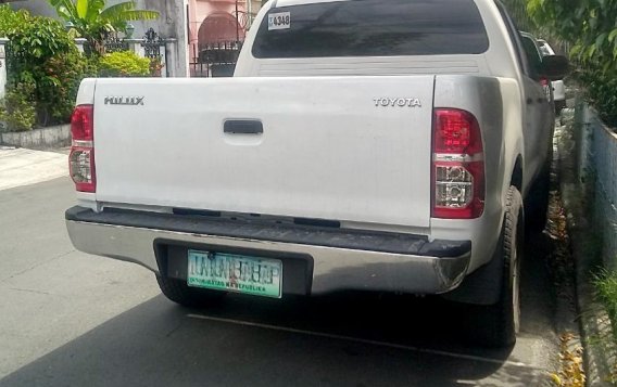 2012 Toyota Hilux for sale in Quezon City-2