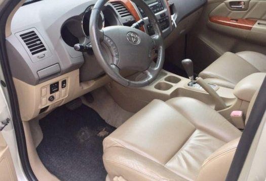 Selling Toyota Fortuner 2009 Automatic Gasoline in Muntinlupa-2