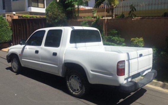 2nd Hand Toyota Hilux 2003 Manual Diesel for sale in Cebu City-3