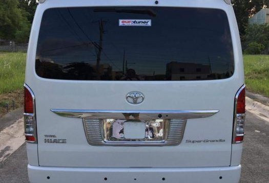 Selling 2nd Hand Toyota Hiace 2015 Automatic Diesel at 50000 km in Imus-6