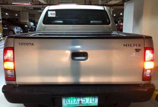 2nd Hand Toyota Hilux 2010 at 80000 km for sale in Taguig-2