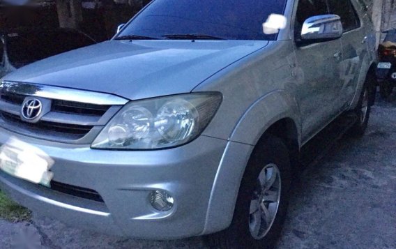 Selling 2nd Hand Toyota Fortuner 2007 in Legazpi-2