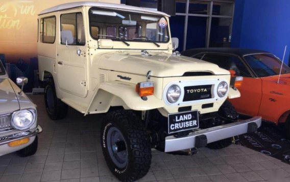 2nd Hand Toyota Land Cruiser for sale in Marikina