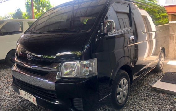 Selling Toyota Hiace 2018 Manual Diesel in Quezon City