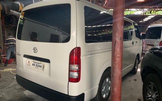 White Toyota Hiace 2019 for sale in Manual-2