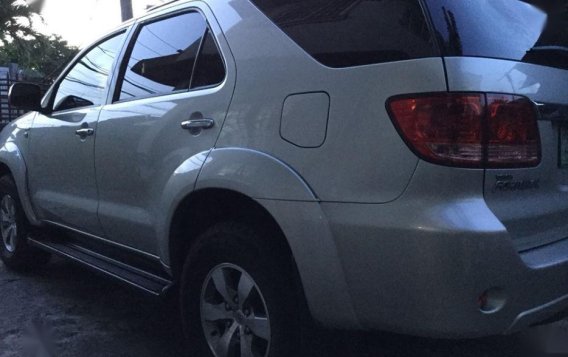 Selling 2nd Hand Toyota Fortuner 2007 in Legazpi-3