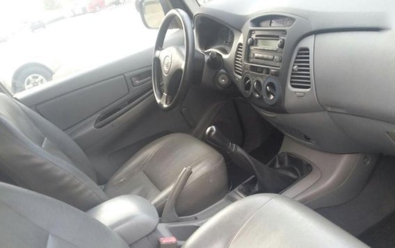 Toyota Innova 2006 Manual Gasoline for sale in Taguig-5