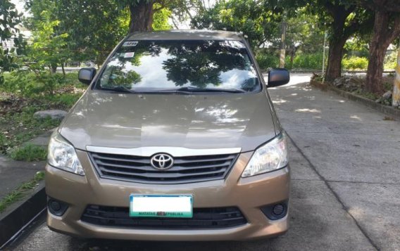 2nd Hand Toyota Innova 2013 at 110000 km for sale in San Fernando-2