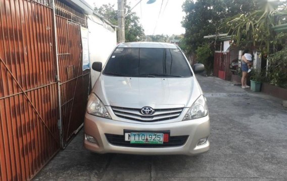 Toyota Innova 2012 Manual Diesel for sale in Mataasnakahoy-8