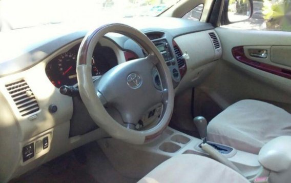 Selling Toyota Innova 2005 Automatic Gasoline in Las Piñas-3