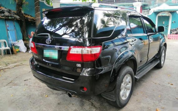 2nd Hand Toyota Fortuner 2011 Automatic Diesel for sale in Navotas-4