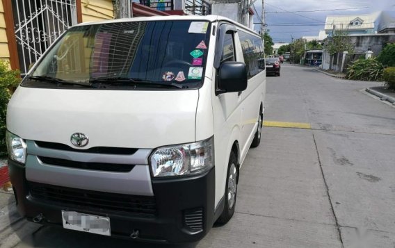 Selling Toyota Hiace 2015 Manual Diesel in Biñan-2