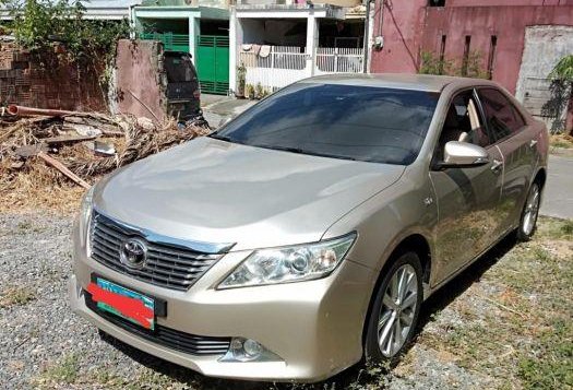 Selling Toyota Camry 2013 Automatic Gasoline in Quezon City-2