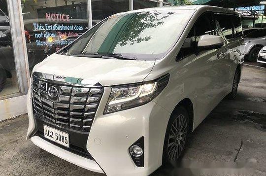 Pearl White Toyota Alphard 2016 at 15000 km for sale-1