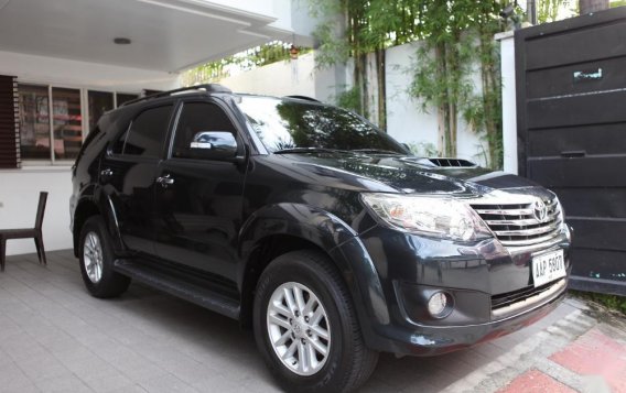 Sell 2nd Hand 2014 Toyota Fortuner at 40000 km in Quezon City-1