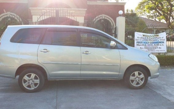 2nd Hand Toyota Innova 2006 at 75000 km for sale-4