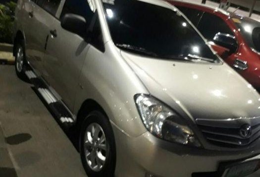 Toyota Innova 2012 Manual Diesel for sale in Mataasnakahoy-6