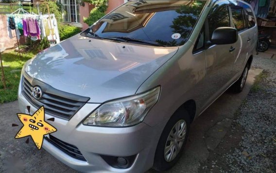 Selling 2nd Hand Toyota Innova 2015 in Santa Maria