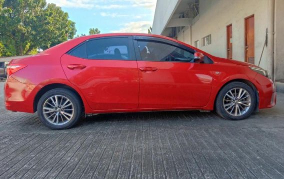 Sell 2nd Hand 2014 Toyota Corolla Altis at 39000 km in Cainta-1
