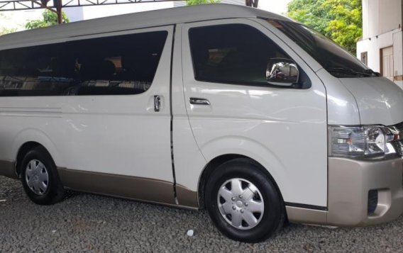 Selling White Toyota Hiace 2017 at 10000 km in Quezon City