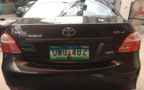 Selling Toyota Vios 2013 Manual Gasoline in Quezon City-7