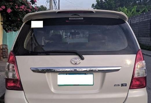 Sell 2nd Hand 2013 Toyota Innova at 61000 km in Angeles-2