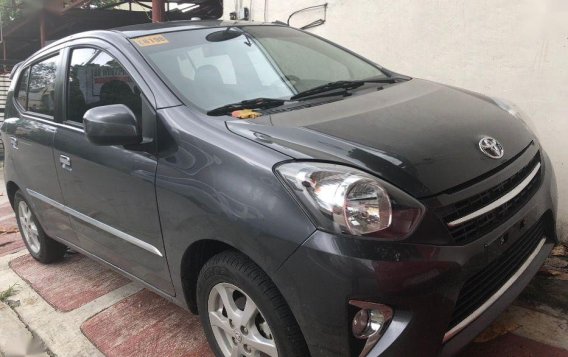 Gray Toyota Wigo 2015 Hatchback Manual Gasoline for sale in Quezon City