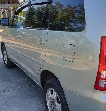 2nd Hand Toyota Innova 2006 at 75000 km for sale-8