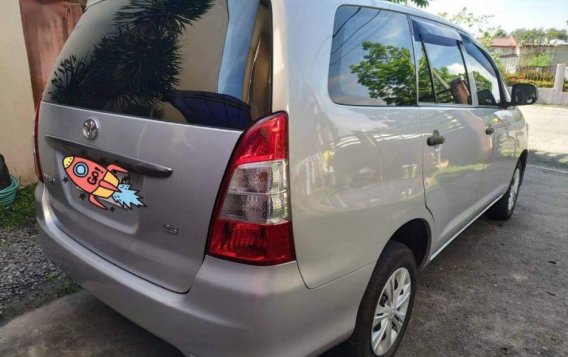 Selling 2nd Hand Toyota Innova 2015 in Santa Maria-4