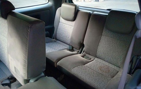 Sell 2nd Hand 2010 Toyota Innova at 70000 km in Manila-5