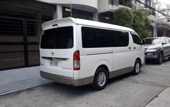 2nd Hand Toyota Hiace 2016 for sale in Mandaluyong-2