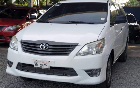 Selling Toyota Innova 2015 Manual Diesel in Bacolod